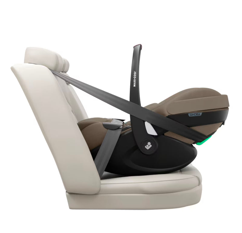 Maxi Cosi Pebble Pro2 - Truffle Car Seat