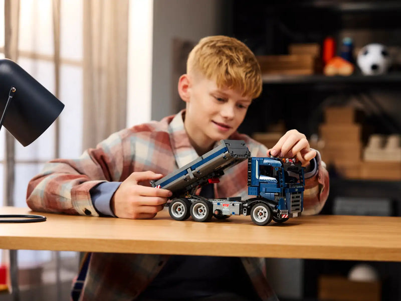 Lego 42203 Tipping Dump Truck