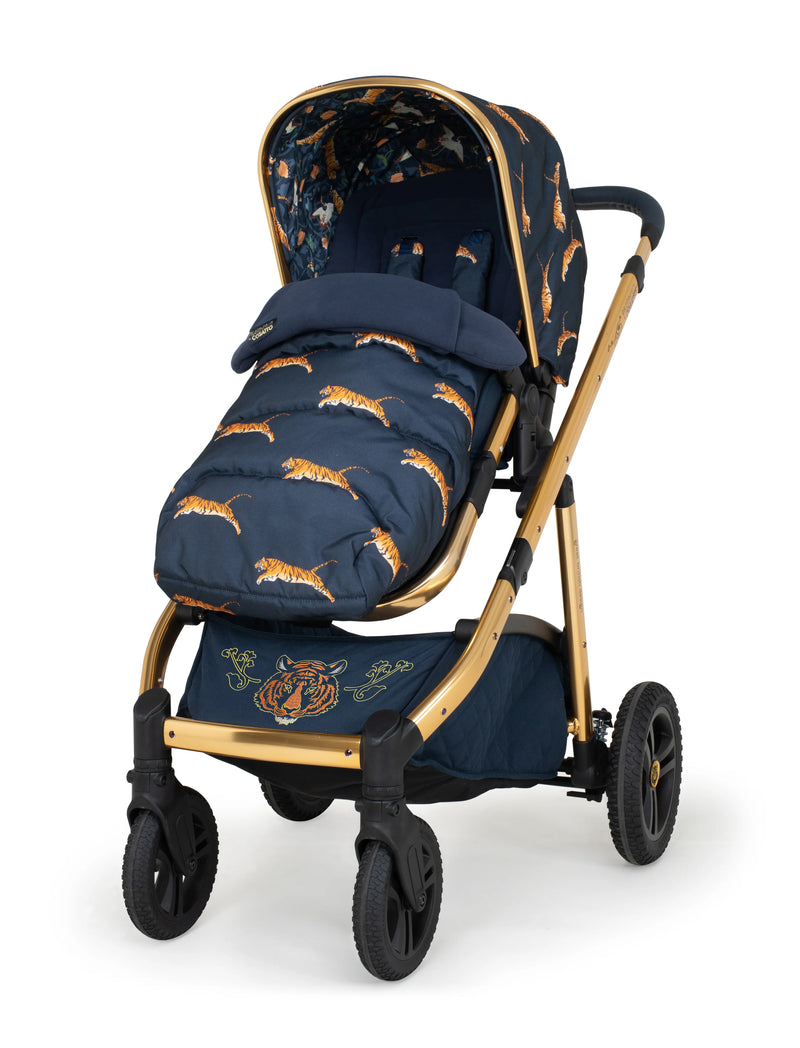 Cosatto- Wow Continental Pram and Pushchair Bundle Paloma - On the Prowl